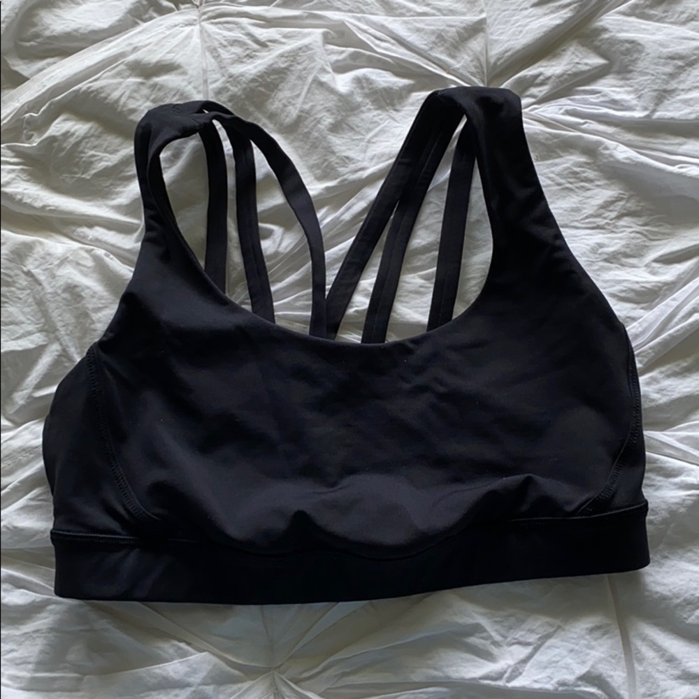 Lululemon sports bra